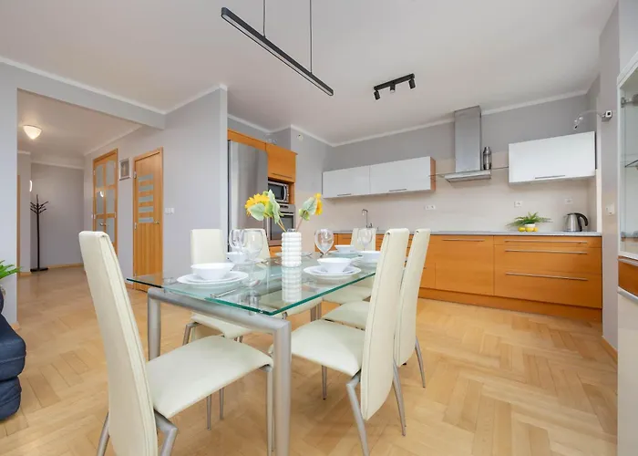 Wooden Zytnia In With Parking By Renters Apartman *