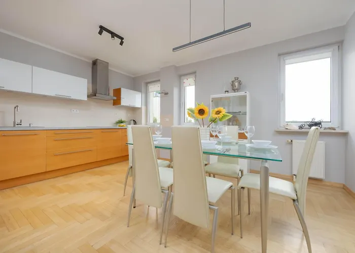 Apartman Wooden Zytnia In With Parking By Renters Varsó