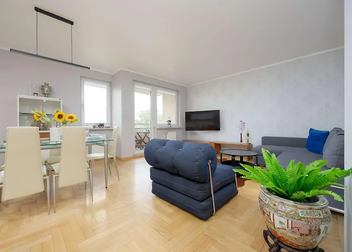 Wooden Zytnia In With Parking By Renters Varsó